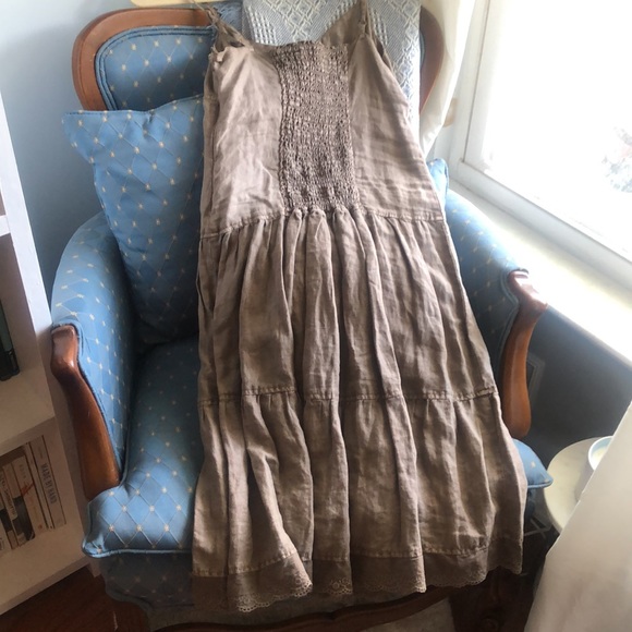 Brown strapped dress - Picture 3 of 4